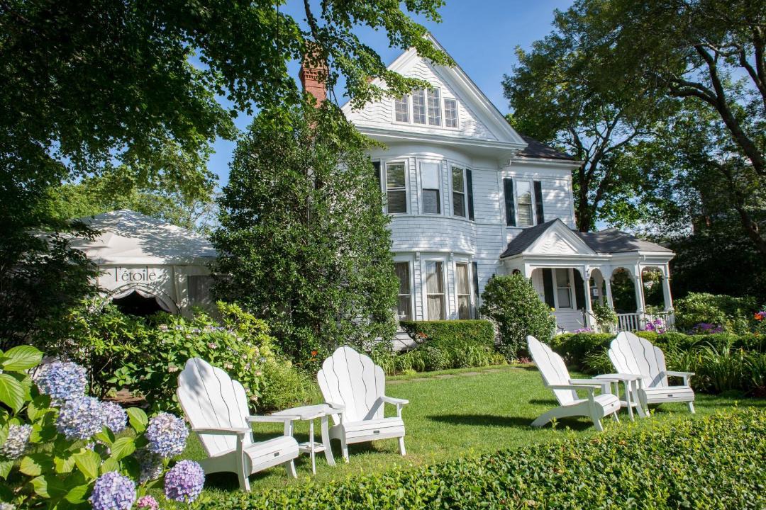 Photo of Others in Edgartown