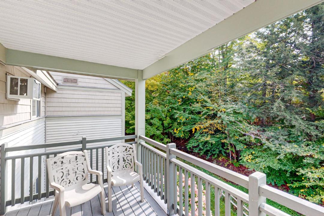 Photo of Patio Balcony in Jeffersonville