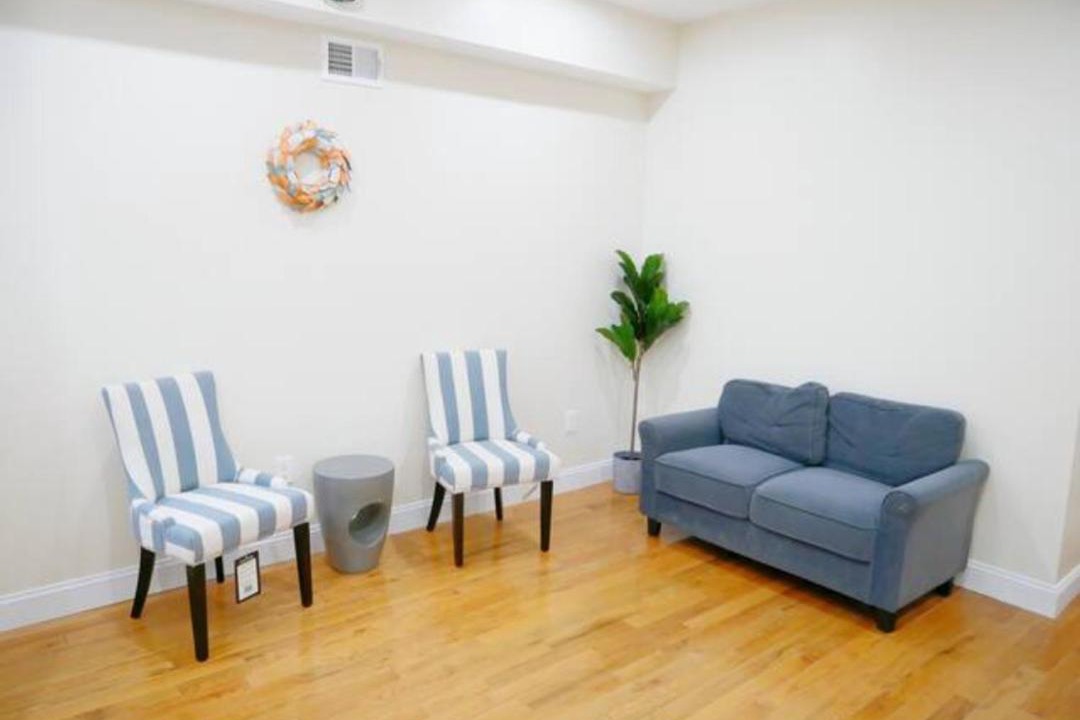 Photo of Livingroom in West Philadelphia