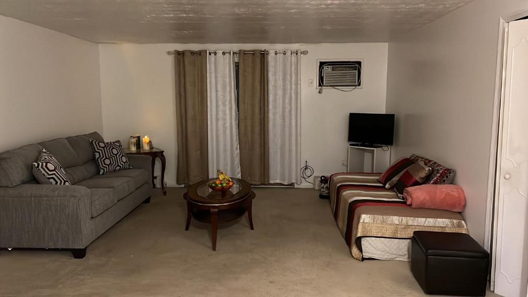 Photo of Livingroom in Silver Lane