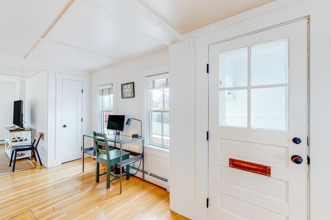 Photo of Livingroom in Provincetown