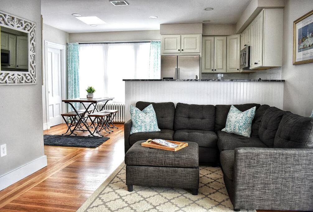 Photo of Livingroom in Fifth Ward