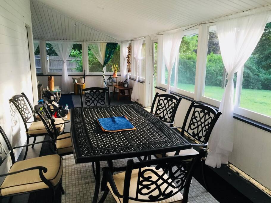 Photo of Livingroom in Lakeside
