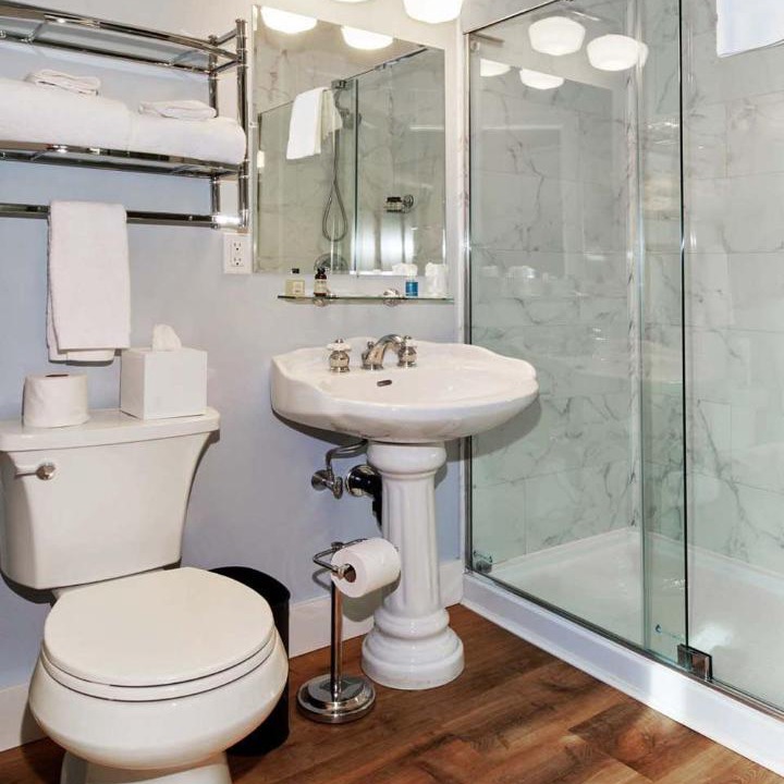 Photo of Bathroom in Lenox