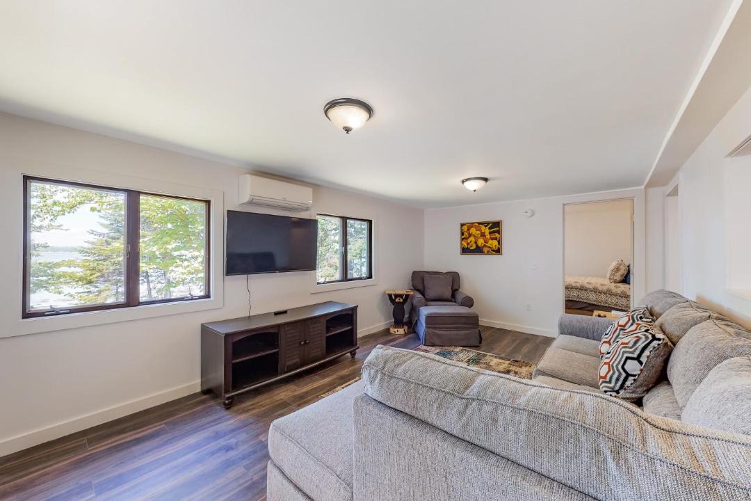 Photo of Livingroom in Trenton