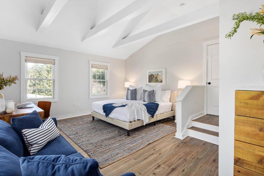 Photo of Others in West Tisbury