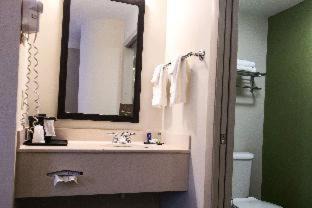 Photo of Bathroom in Niantic