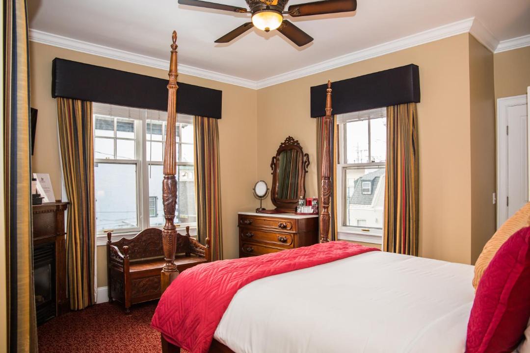 Photo of Bedroom in Newport