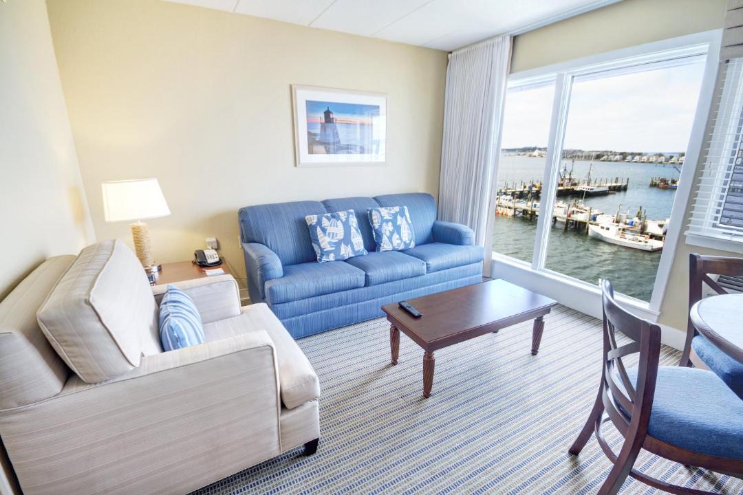Photo of Livingroom in The Point