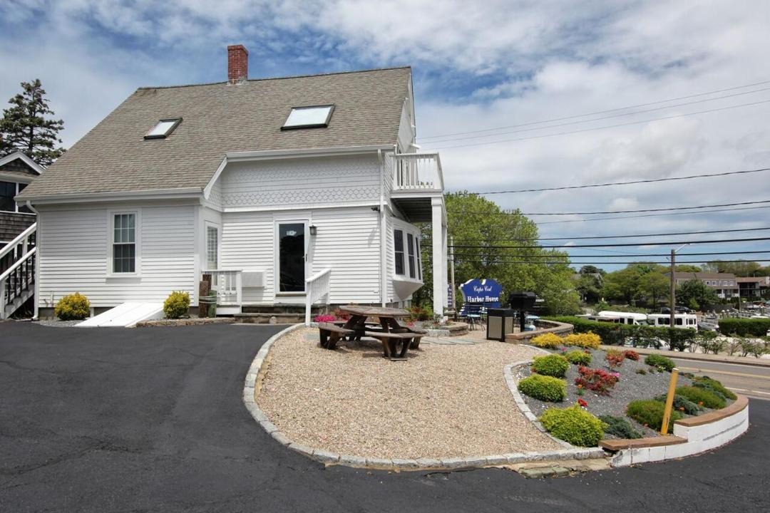 Photo of Others in Hyannis