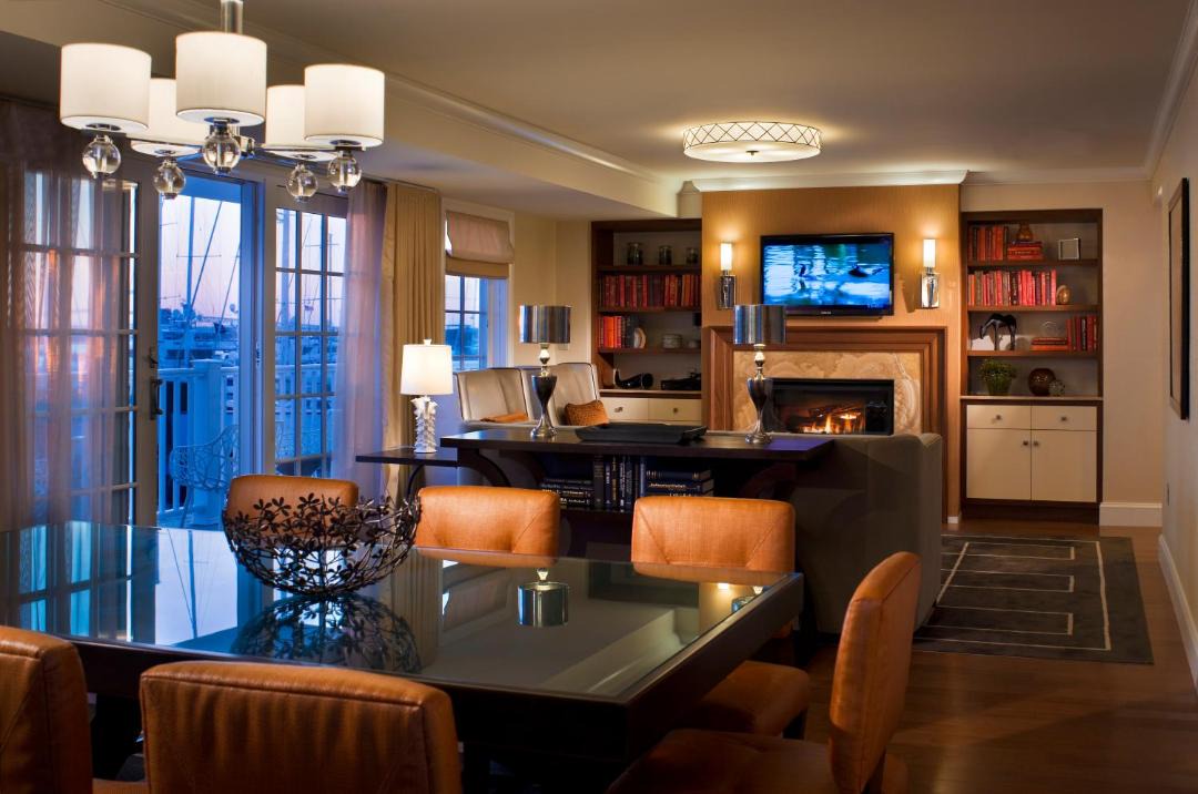 Photo of Livingroom in Yachting Village