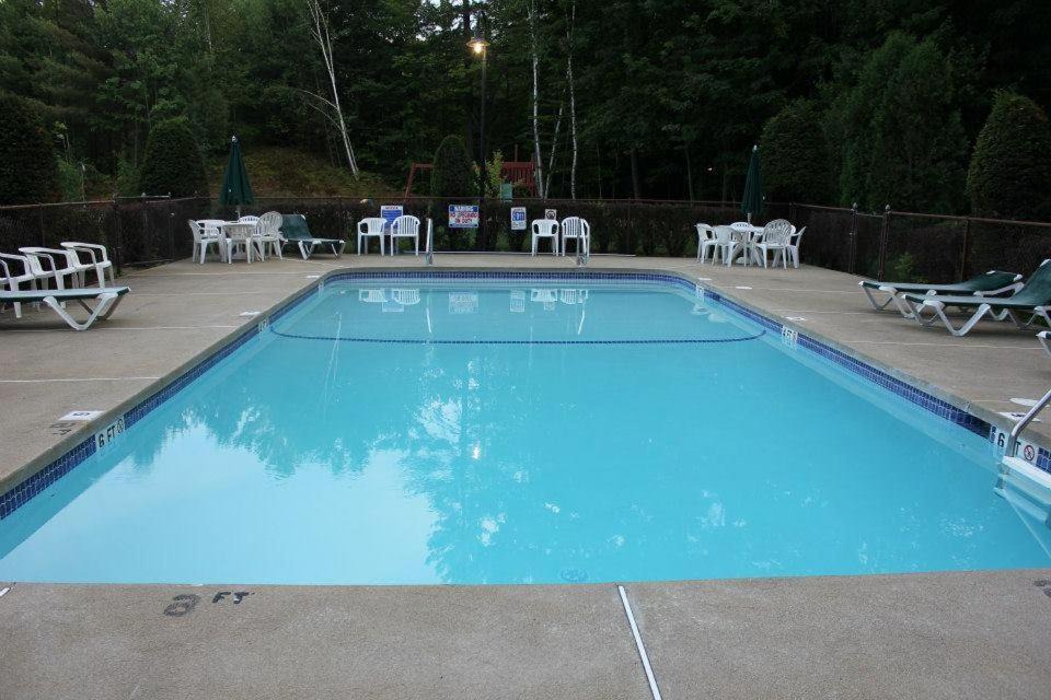 Photo of Others in Bartlett