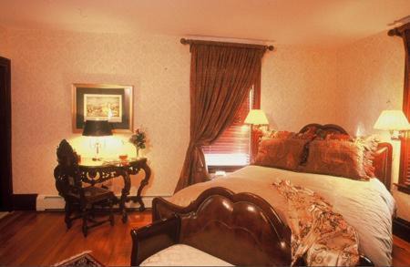 Photo of Bedroom in Historic Hill