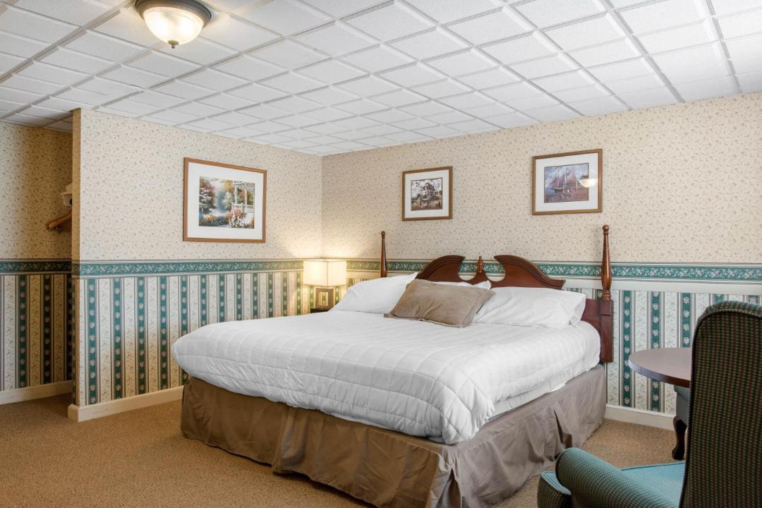 Photo of Bedroom in Kittery