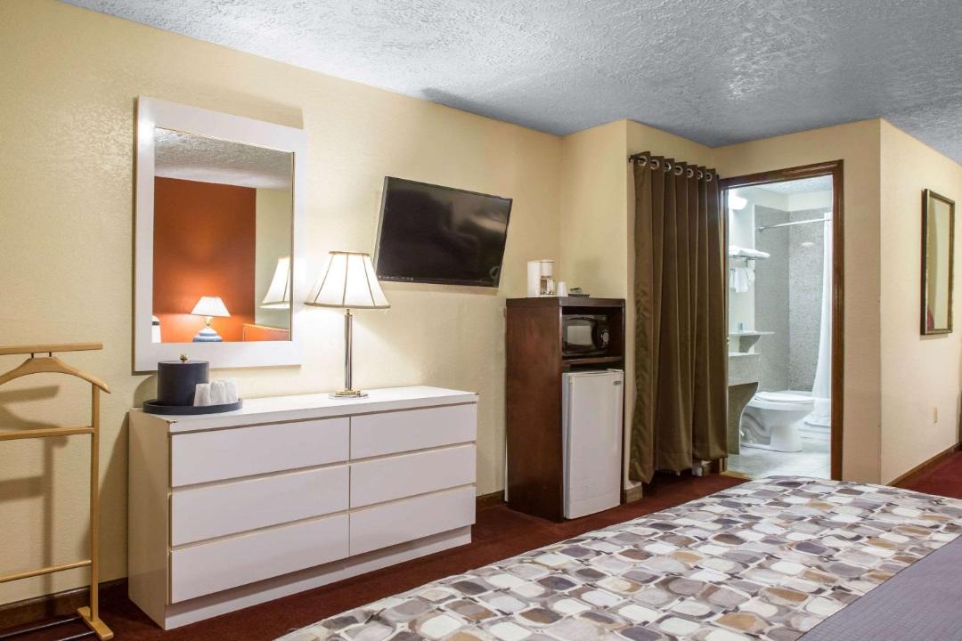 Photo of Bedroom in Branford
