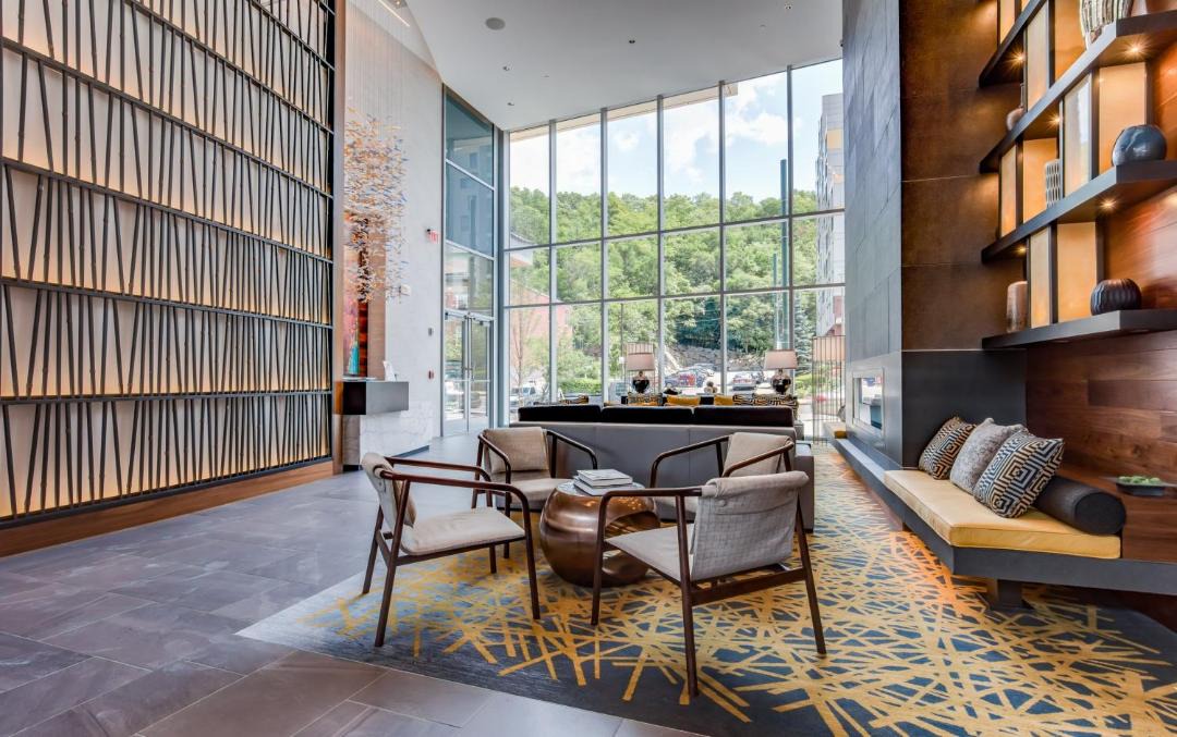 Photo of Livingroom in Mission Hill
