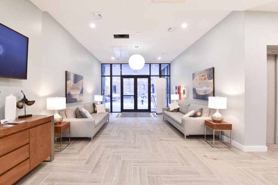 Photo of Livingroom in Mission Hill