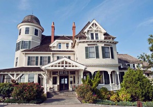 Castle Hill Inn
