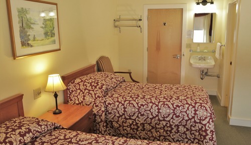 Traditional Room, Multiple Beds, Lake View