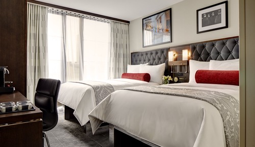Double Double Empire View Guest Room