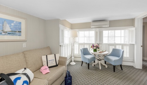 Suite, 2 Bedrooms, City View