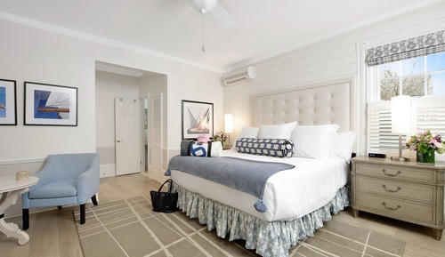 Grand Room, 1 King Bed, City View