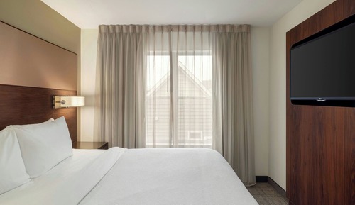 One-Bedroom Suite, 1 King Bed with Sofa Bed