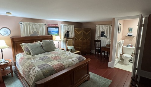 Waukewan Room