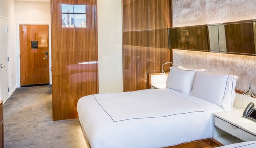 Deluxe Room, 2 Queen Beds (Front Street)