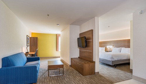 Suite, Multiple Beds