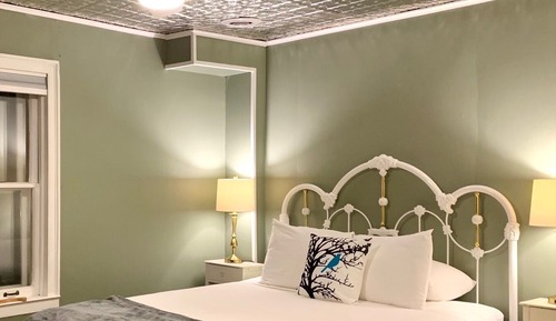 Standard Room, 1 Queen Bed (First Floor - Room 1)