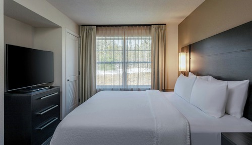 Suite, 1 Bedroom (Hearing Accessible)