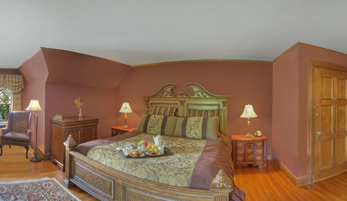 Castle King Room