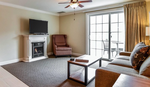 Suite, Multiple Beds, Non Smoking (Upgrade)