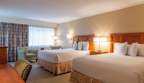 2 Queen Beds Standard Room