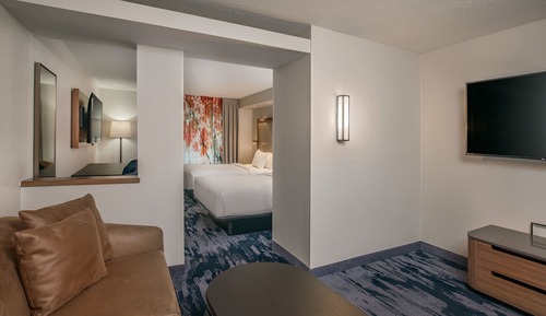 Studio, Multiple Beds