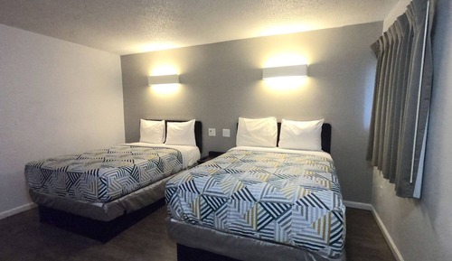 Standard Room, 2 Double Beds, Non Smoking