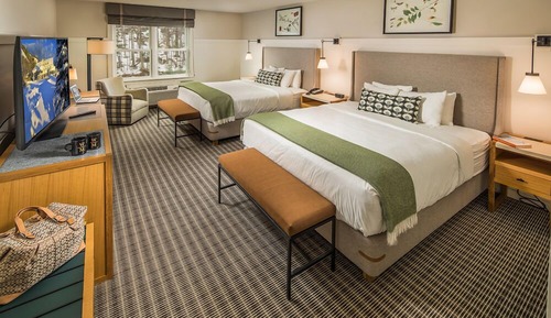 Deluxe Suite 2 King Beds