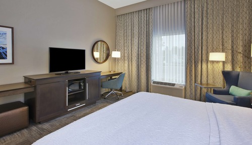 Room, 1 King Bed, Accessible, Non Smoking (Bathtub)