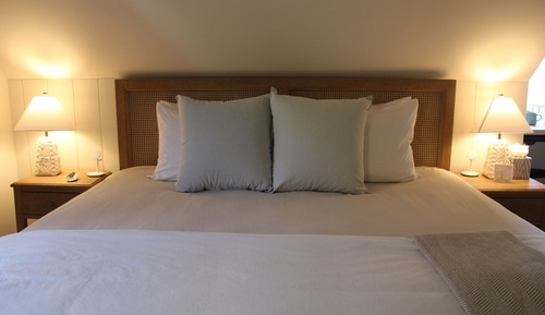 Standard Room, 1 King Bed