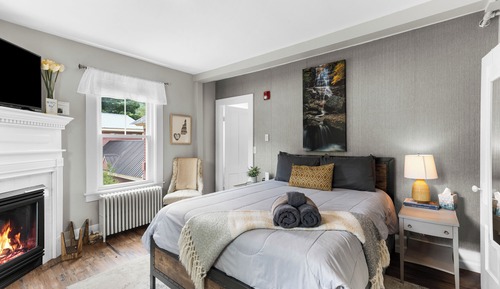 Arethusa Suite