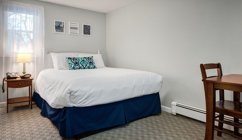 Room, 1 Queen Bed, Microwave