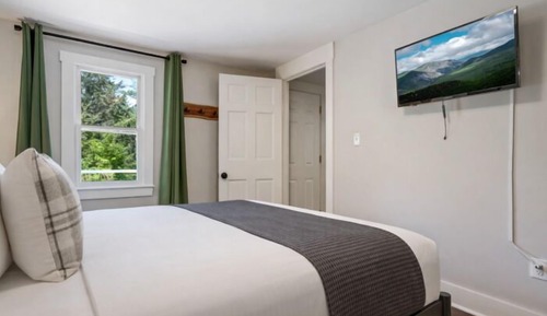 Executive Room, 1 Queen Bed with Sofa bed, Non Smoking, Kitchenette