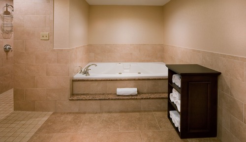 Suite, 1 King Bed (Top Floor Conference Floor)
