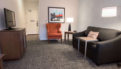 Suite, 1 King Bed, Kitchenette