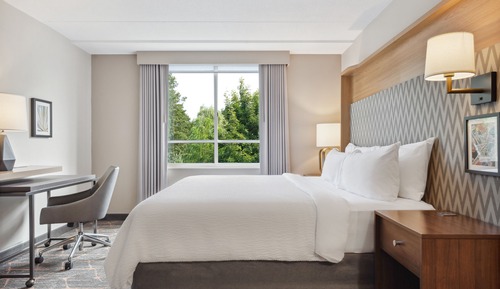 Standard Room, 1 King Bed (Stairwell Access)