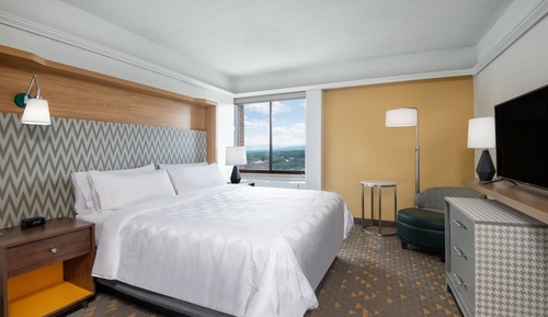 Standard Room, 1 Queen Bed, Accessible