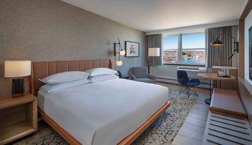 Traditional Room, 1 King Bed (Mobility Accessible, Tub)
