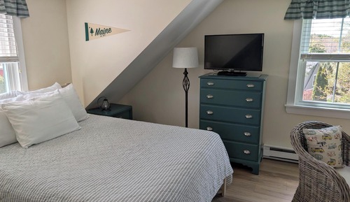 Deluxe Room, 1 Queen Bed