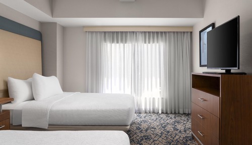 Suite, 2 Queen Beds, Accessible